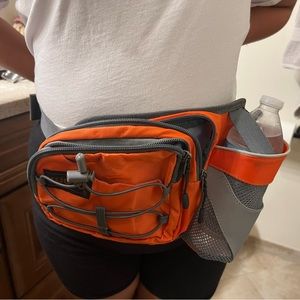 YUOTO Waist Pack W/Water bottle hlder